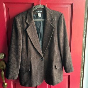 Sag Harbor size 12 wool blazer